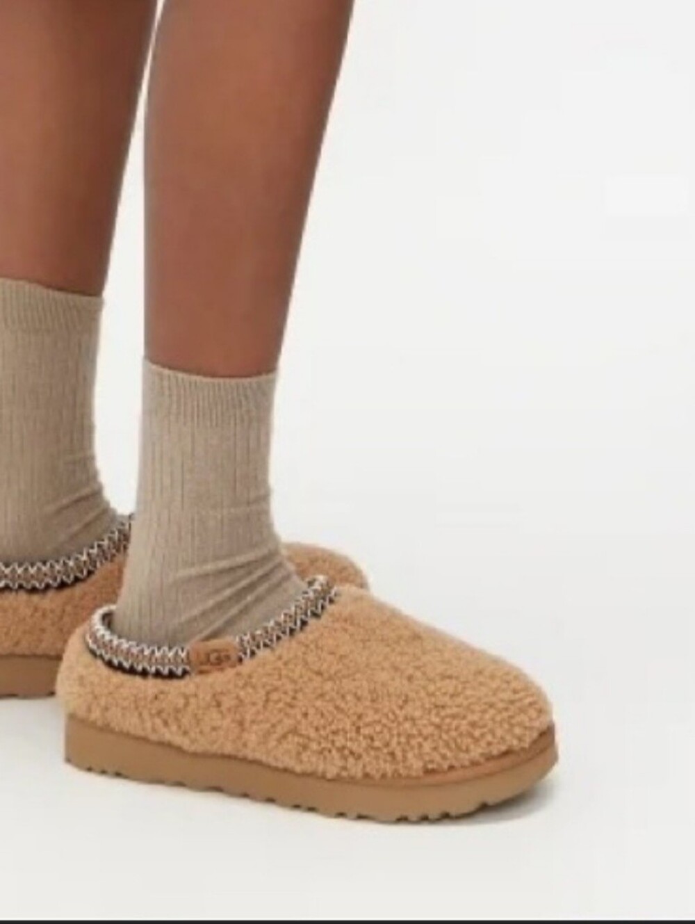 Ugg Womens Tasman Maxi Curly In Chestnut